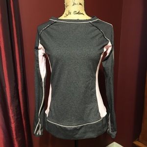 Lululemon long sleeve 8